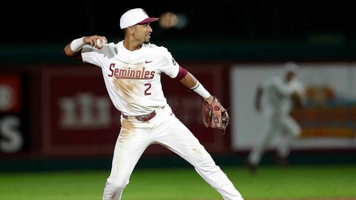 Florida State Seminoles infielder Nander De Sedas (2) picks up a ground ball to throw to first. The Florida State Seminoles hosted the Niagara Purple Eagles on Friday, Feb. 14, 2020.Fsu V Niagra620